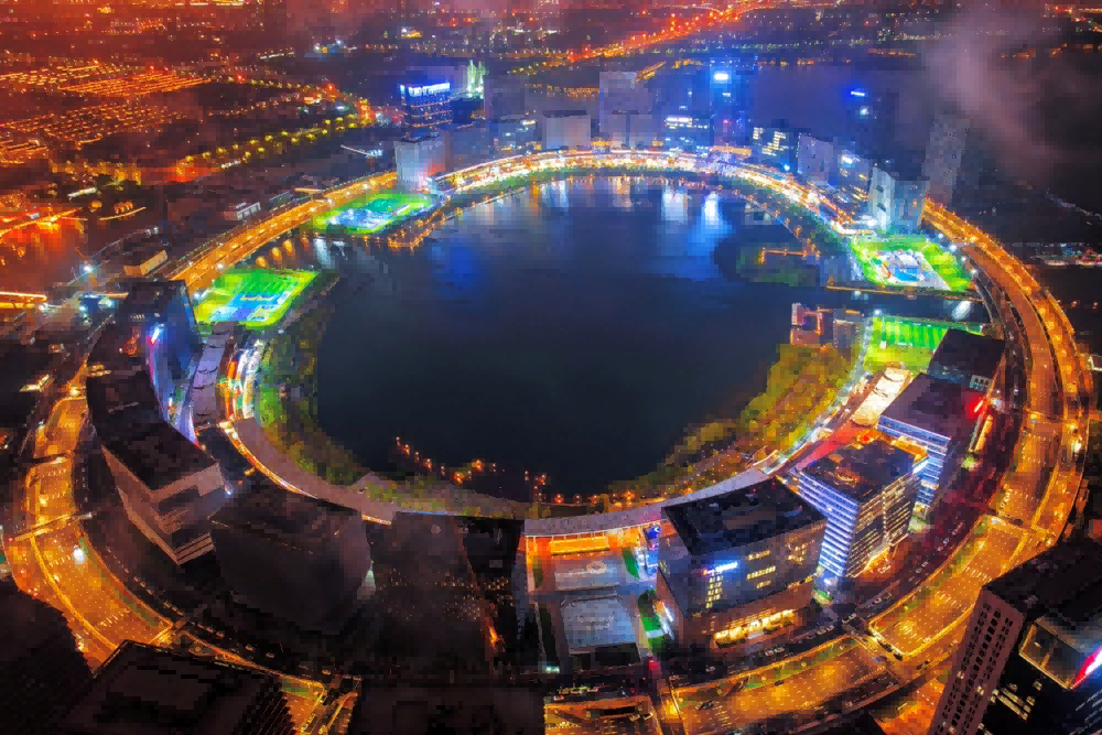 郑州新封面！三雄极光点亮中原金融心脏的夜空